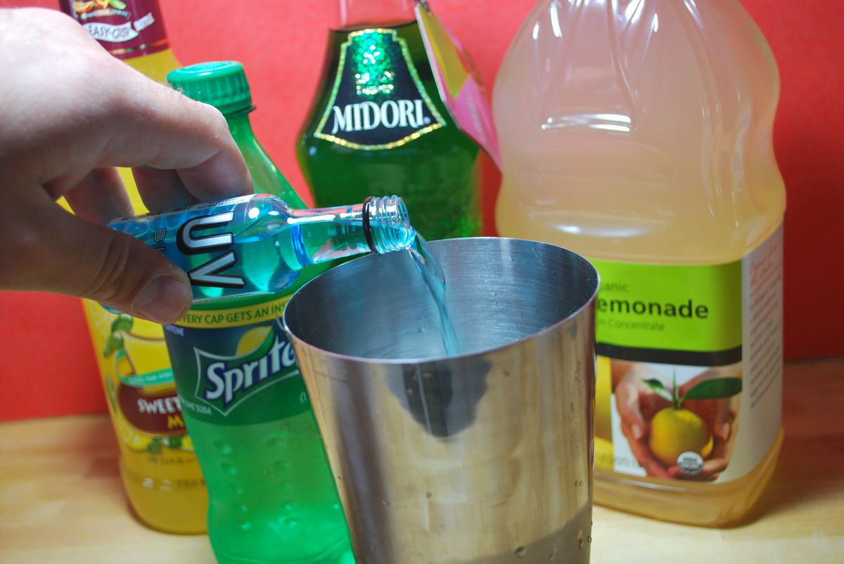 Green Monster Cocktail SavoryReviews