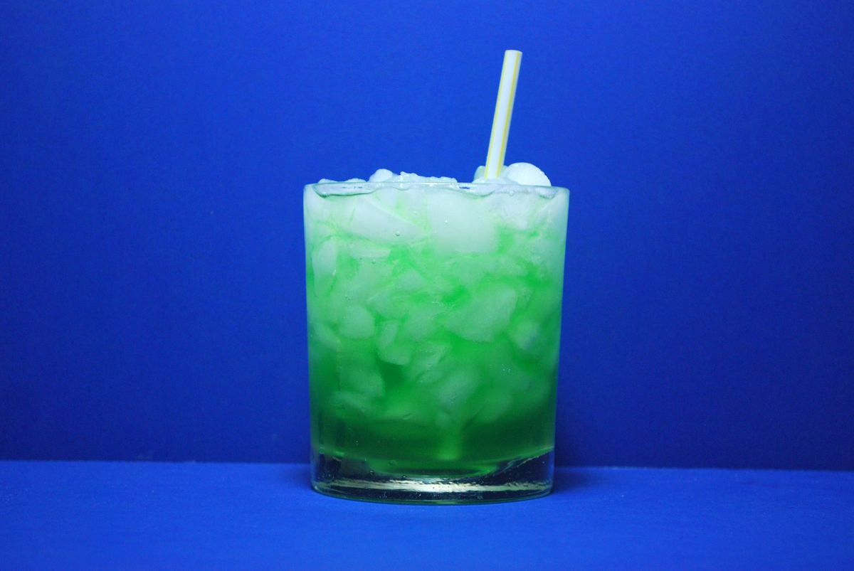 Green Monster Cocktail - SavoryReviews