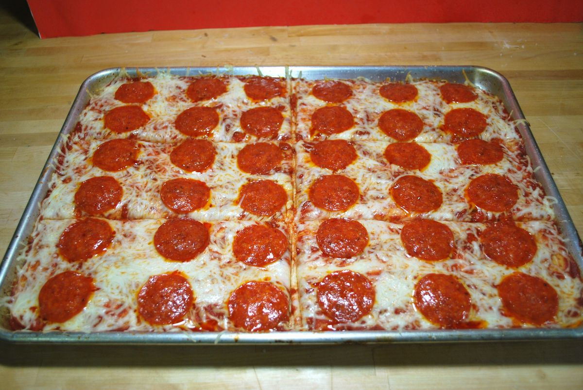 School Cafeteria Pizza SavoryReviews