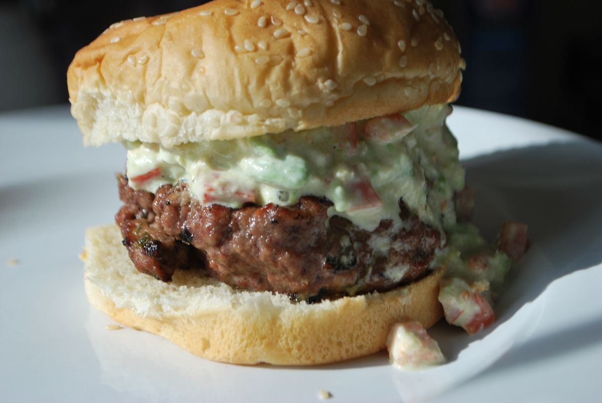 Green Chile Burgers with Guacamole Mayo SavoryReviews