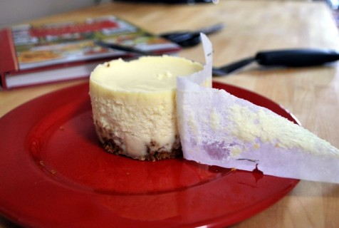 Unwrap the cheesecakes and serve Unwrap the cheesecakes and serve