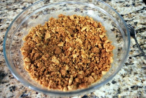 Mix up the crust ingredients Mix up the crust ingredients