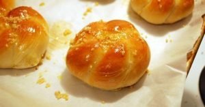 Garlic Knots