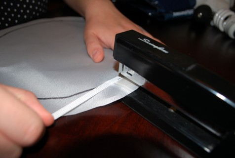 Stretch and staple the elastic Stretch and staple the elastic