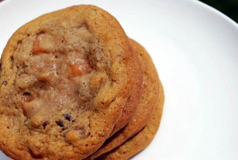 Caramel Pecan Cookies