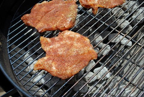 Place on the grill Place on the grill