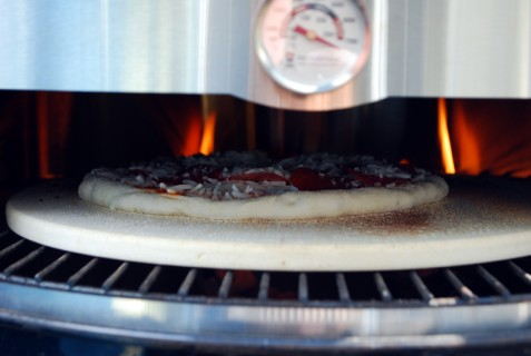 The Pizza in the KettlePizza