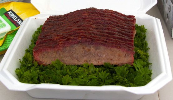 Sliced and ready to serve Sliced and ready to serve